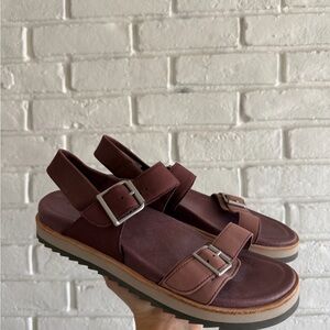 Women's Maroon Sandals